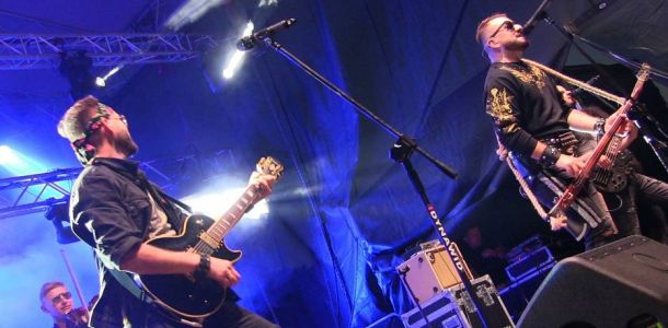 5d3593fb1c666 o size 933x0 q 70 h 073b95